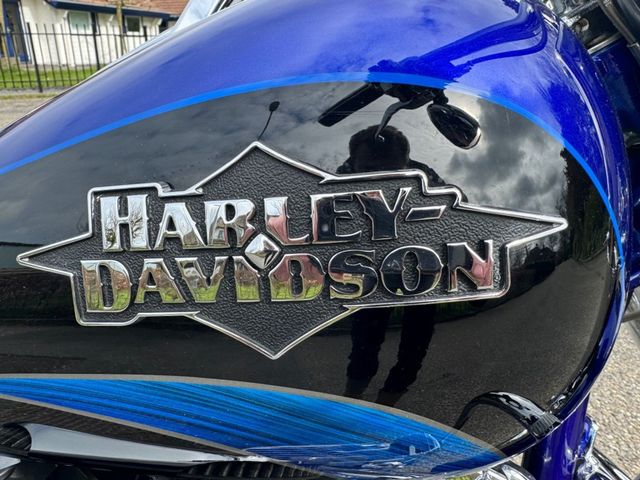 harley-davidson - convertible-softail-cvo