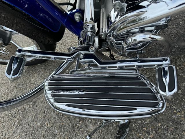 harley-davidson - convertible-softail-cvo