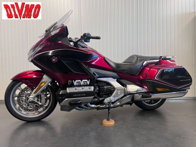 honda - gl-1800-goldwing-tour-dct