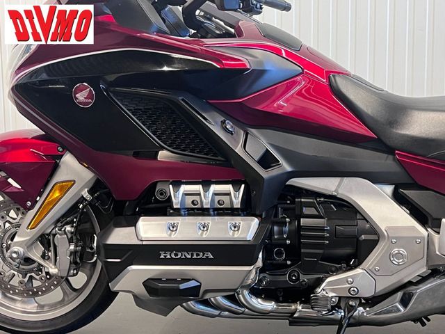honda - gl-1800-goldwing-tour-dct
