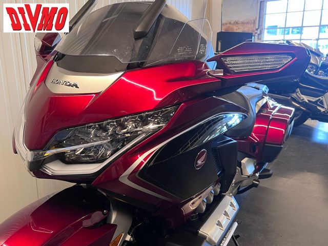 honda - gl-1800-goldwing-tour-dct