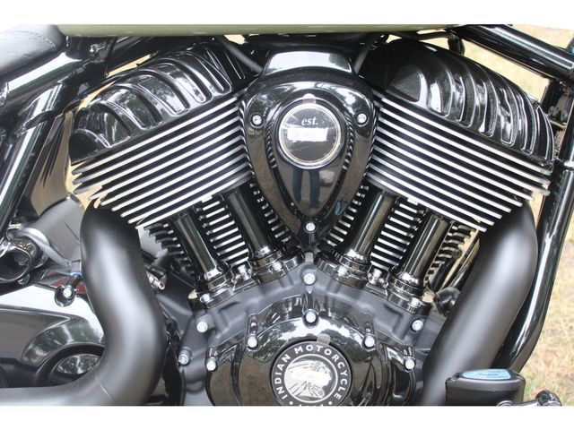 indian - chief-bobber-dark-horse