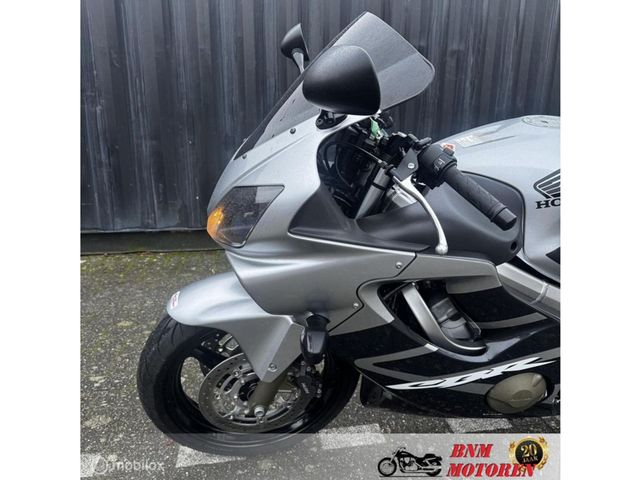 honda - cbr-600-f