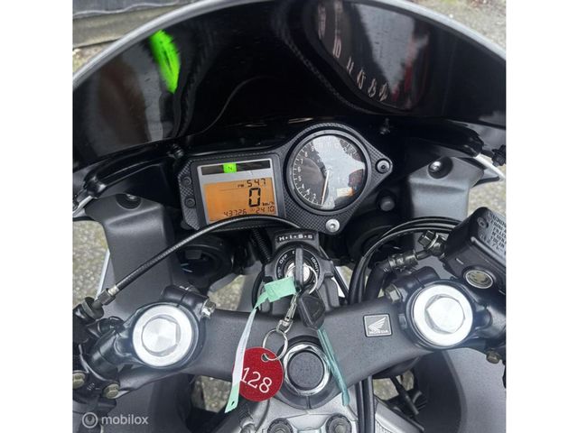 honda - cbr-600-f