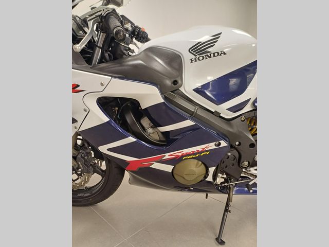honda - cbr-600-fs--sport