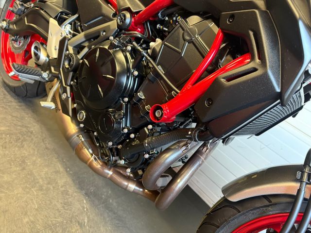 kawasaki - z650-abs