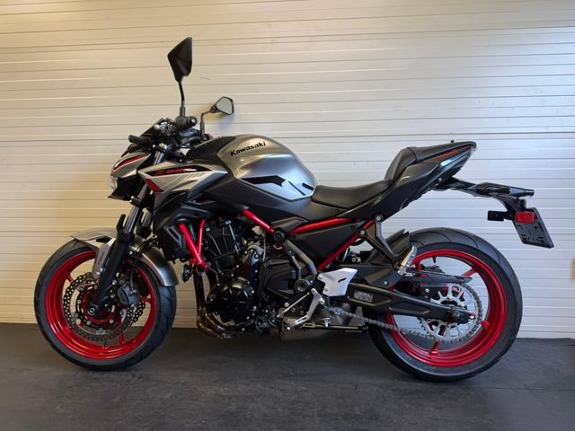 kawasaki - z650-abs