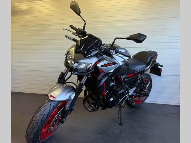 kawasaki - z650-abs
