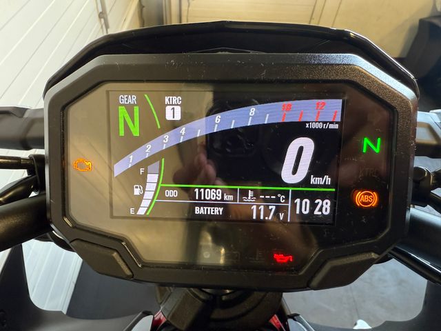 kawasaki - z650-abs
