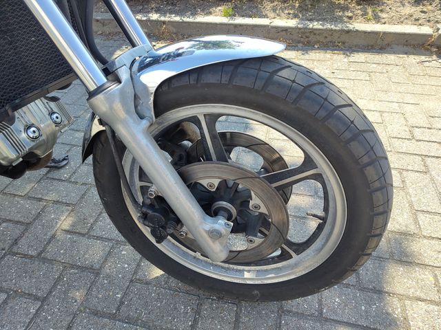 honda - vf-700-c-magna