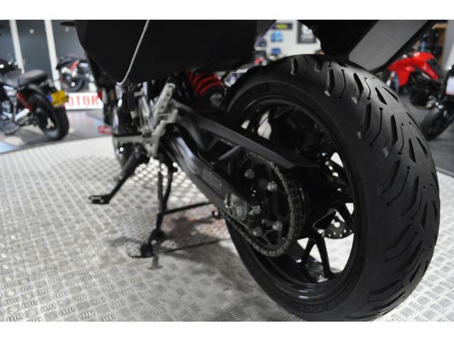 bmw - f-900-r