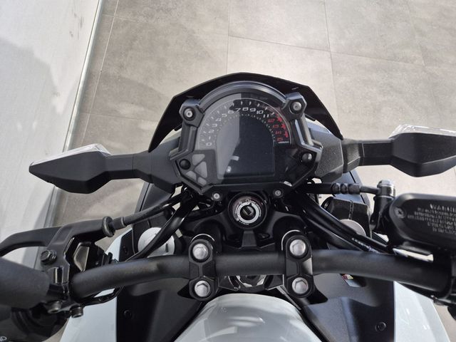 kawasaki - z400