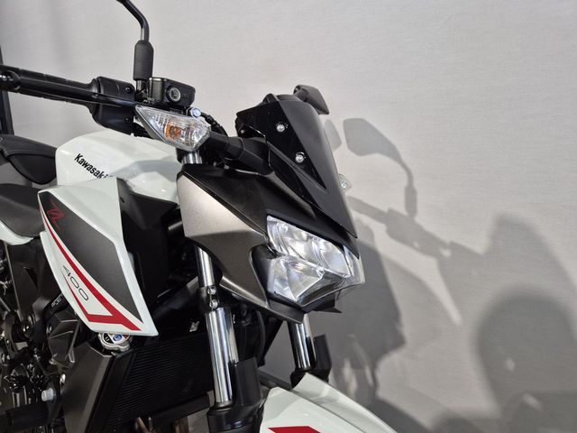 kawasaki - z400