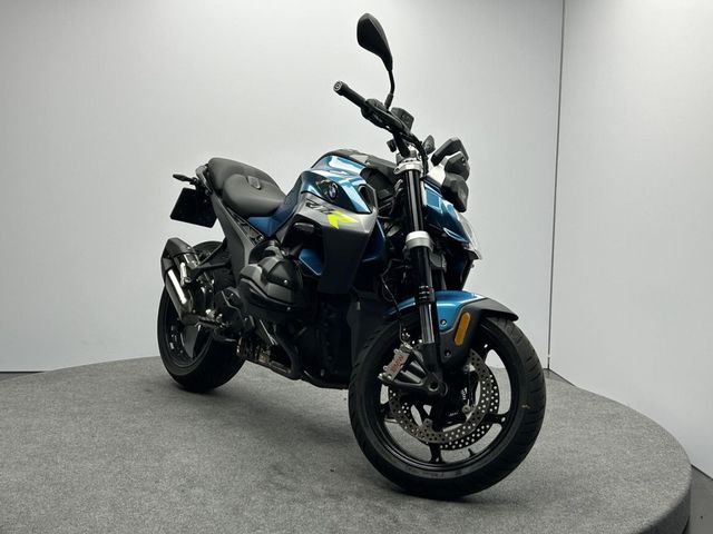 bmw - r-1300-r