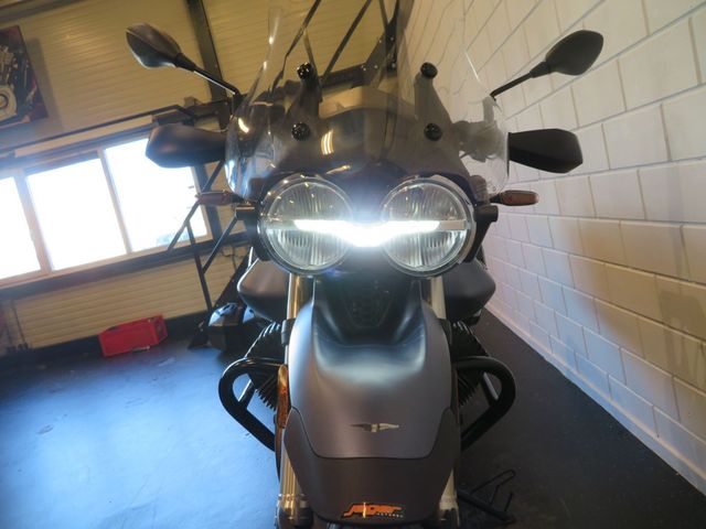 moto-guzzi - v-85-tt