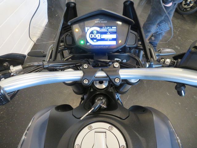 moto-guzzi - v-85-tt