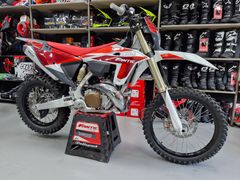 Fantic XE 300 2025 nieuw – foto 15 van 16
