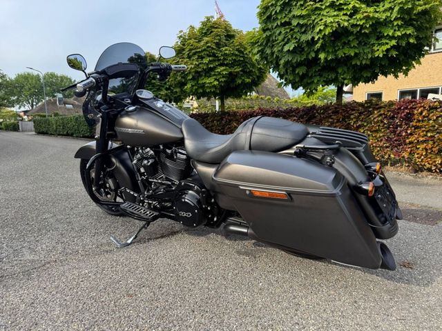 harley-davidson - roadking-114