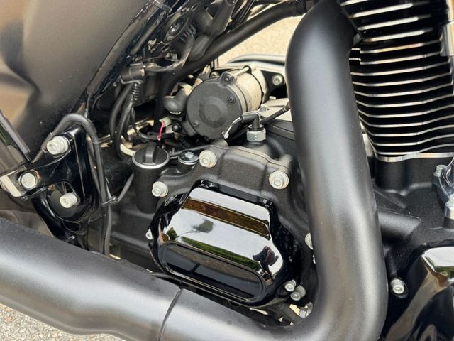 harley-davidson - roadking-114