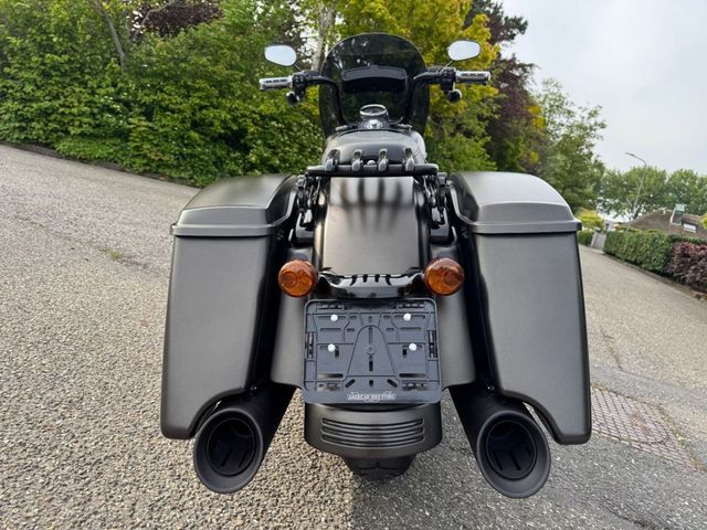 harley-davidson - roadking-114