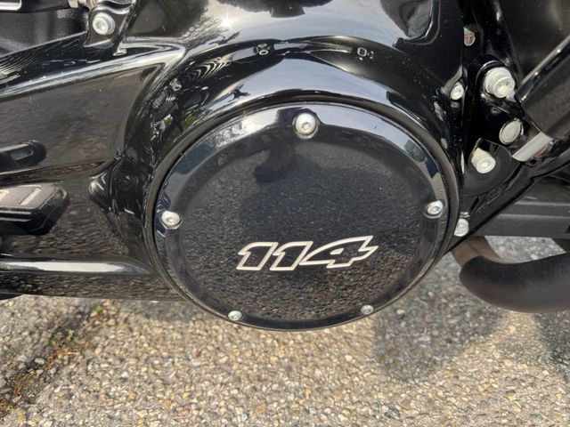 harley-davidson - roadking-114