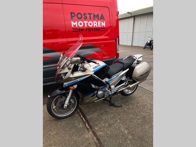 yamaha - fjr-1300