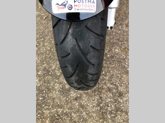 yamaha - fjr-1300