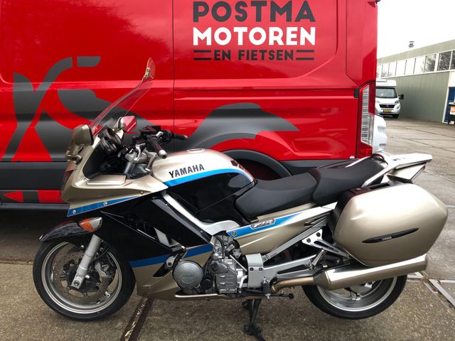 yamaha - fjr-1300