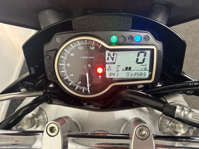 suzuki - gsr-750