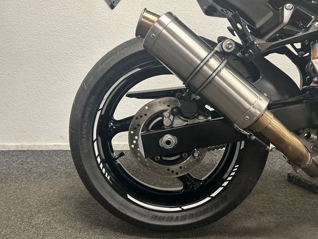 suzuki - gsr-750