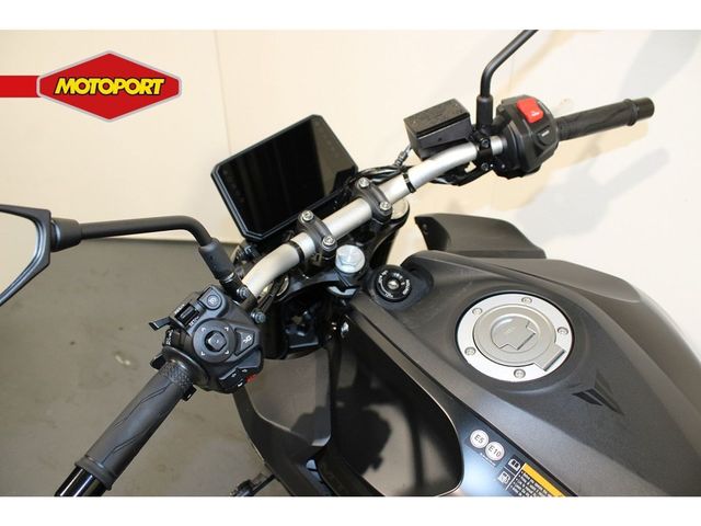 yamaha - mt-07-y-amt