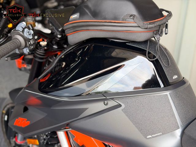 ktm - 1290-super-duke-r