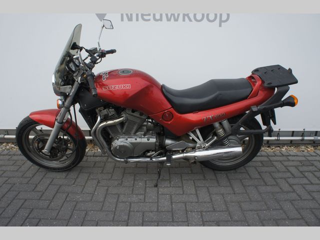 suzuki - vx-800-highlander