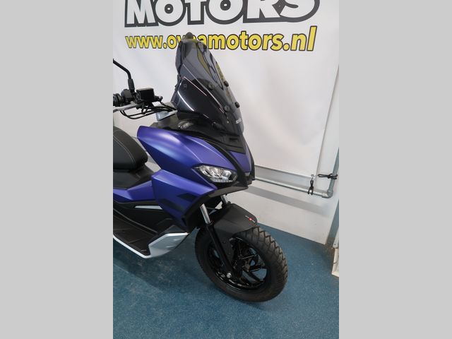 aprilia - sr-gt-200