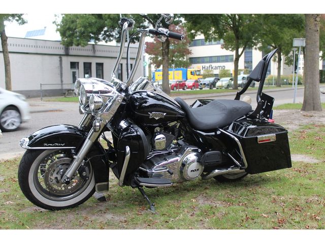 harley-davidson - road-king-classic-flhrc