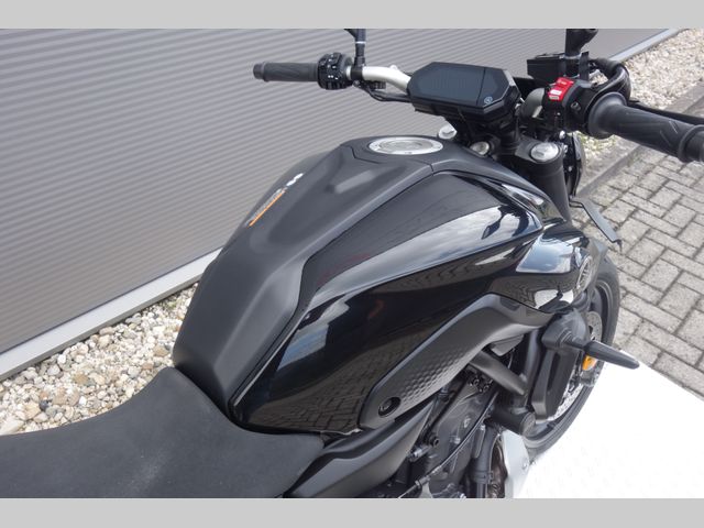 yamaha - mt-07-abs