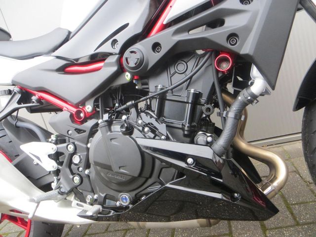 kawasaki - z500-se