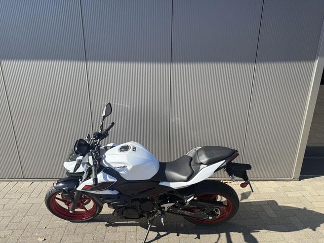 kawasaki - z500-se