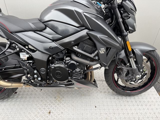 suzuki - gsx-s-750-abs