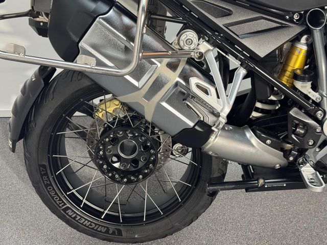 bmw - r-1200-gs-adventure-triple-black