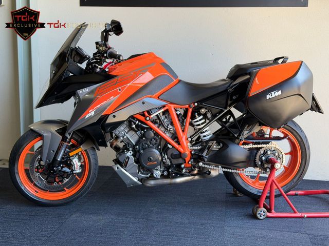 ktm - 1290-super-duke-gt