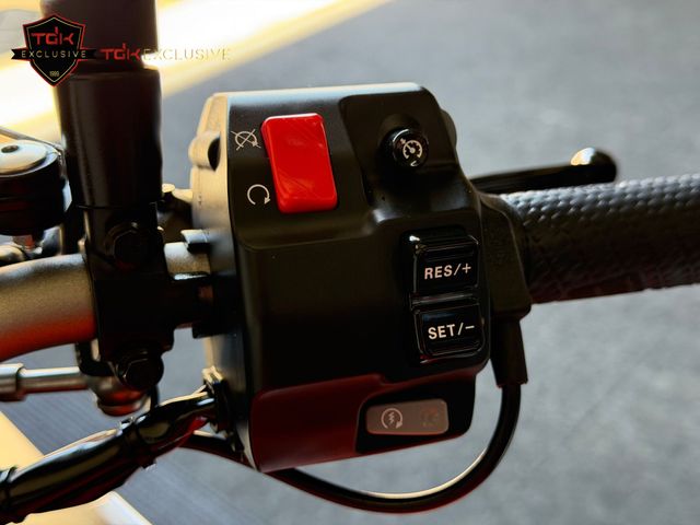 ktm - 1290-super-duke-gt