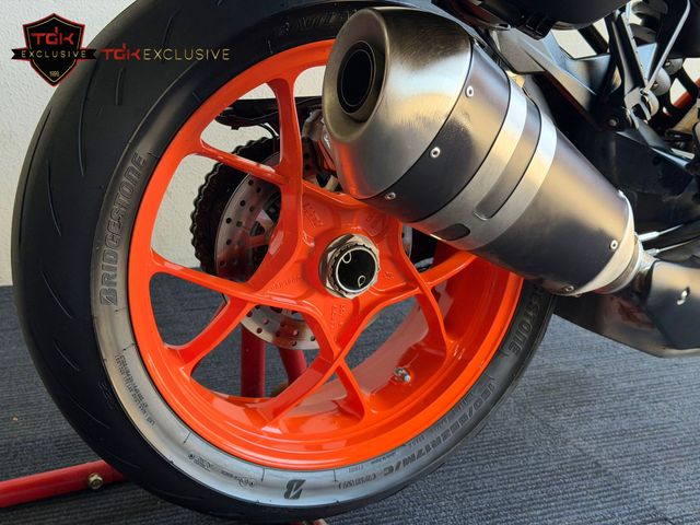 ktm - 1290-super-duke-gt