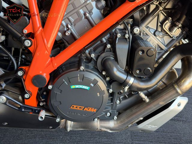 ktm - 1290-super-duke-gt