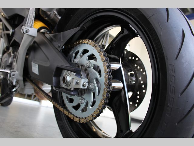 ducati - monster-696