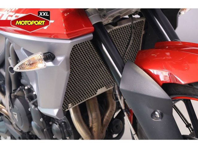 triumph - tiger-800-xrt