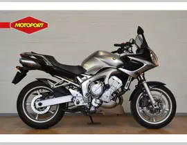 Yamaha FZ 6 S Fazer 2004 occasion