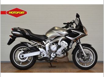 Yamaha FZ 6 S Fazer 2004 occasion
