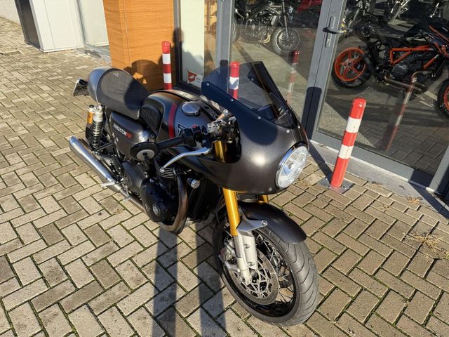 triumph - thruxton-rs
