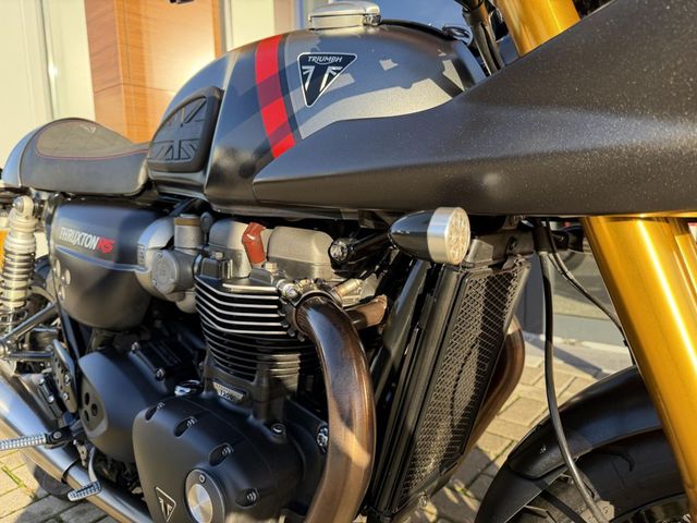 triumph - thruxton-rs